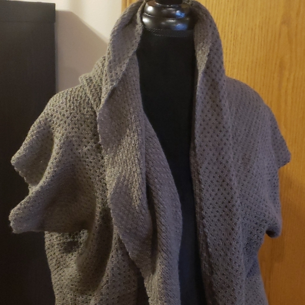 Essendi cocoon sweater soft grey green nwt casual
